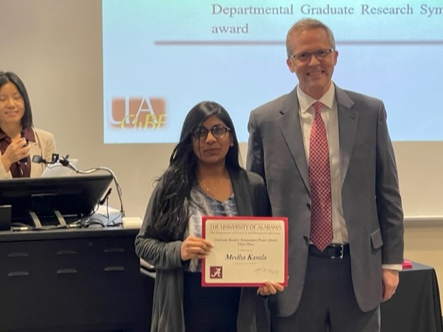 EsfahaniMilad's tweet photo. Esfahani Research Group Grad. students and underg. students won lots of awards (1st&amp;3rd Grad. symposium Award, Central Alabama  AIChE Outstanding Senior, ChBE Outstanding Seniors, 2022 Honors Graduates) at @UAChBE  Awards Ceremony 2022 @AlabamaWater @UofAlabama @bamaengineering https://t.co/oqkVBlyPhk