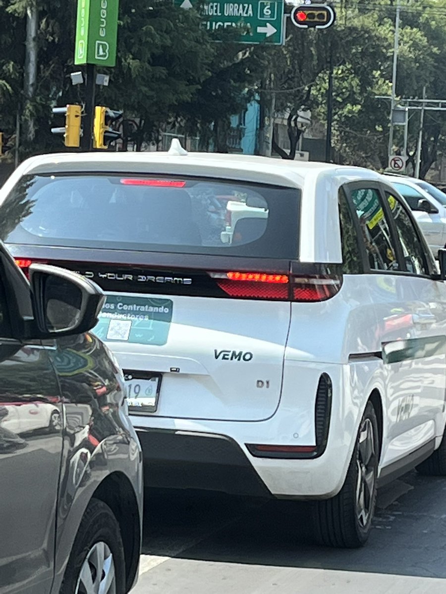 Siul_Enips's tweet photo. Masters, he visto varios de estos por la alcaldía B. Juárez en CDMX. ¿Qué marca / modelo son? @MRKONS @RubenHG @gabosalazar21 @sh_fred @sergiooliveiram @Lonso0 https://t.co/huCwNxcKxR
