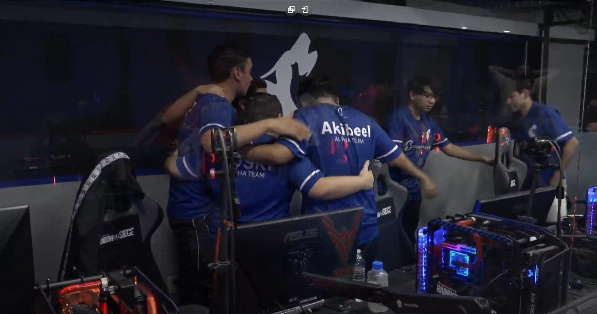 Joan🥀 tweet media