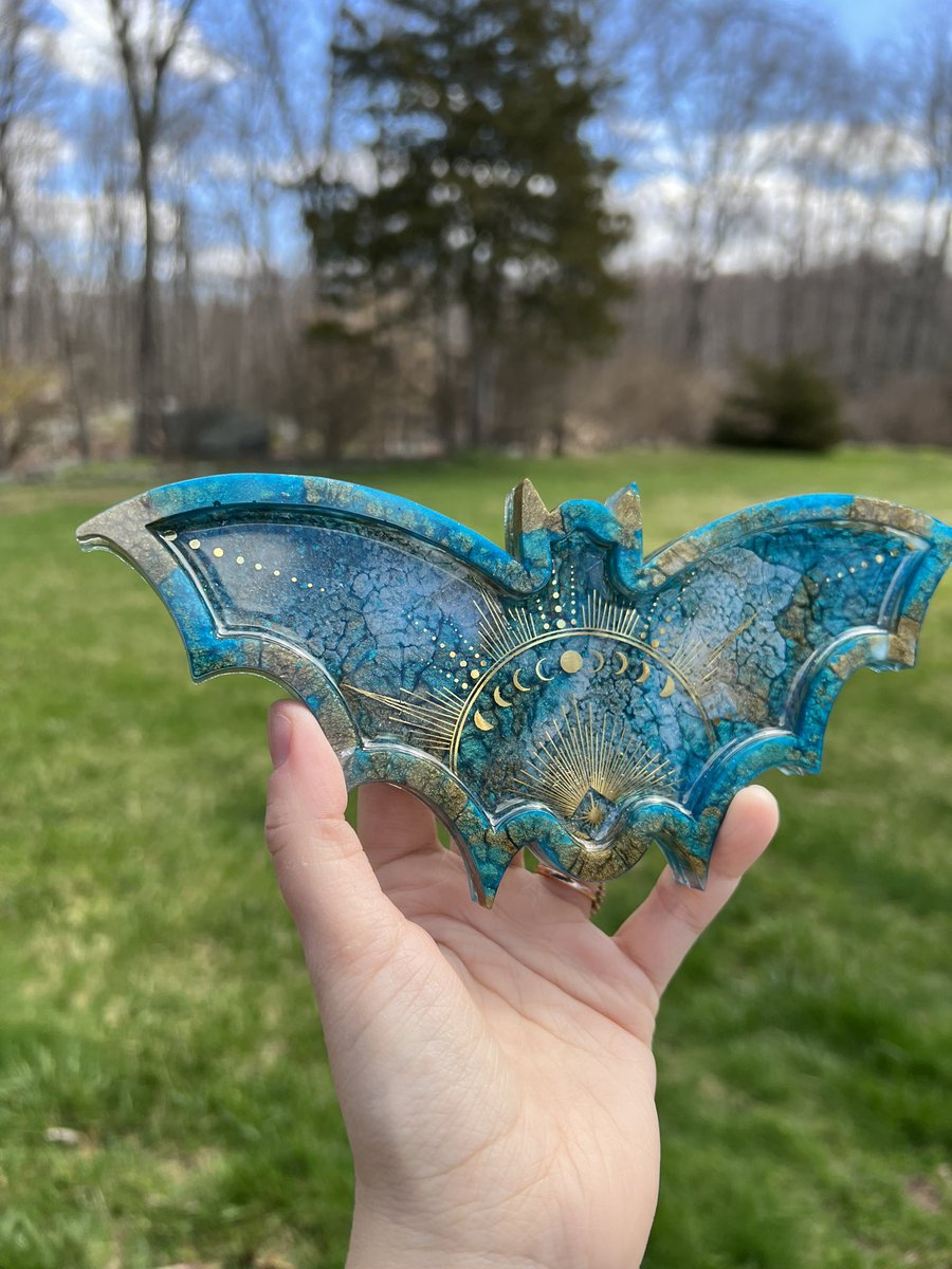 themagecat's tweet photo. 🦇 New bat tray! 🦇

Also, my 20% off sale is running until April 11th!

https://t.co/zmkYJrsJcv https://t.co/24ufapHfx9
