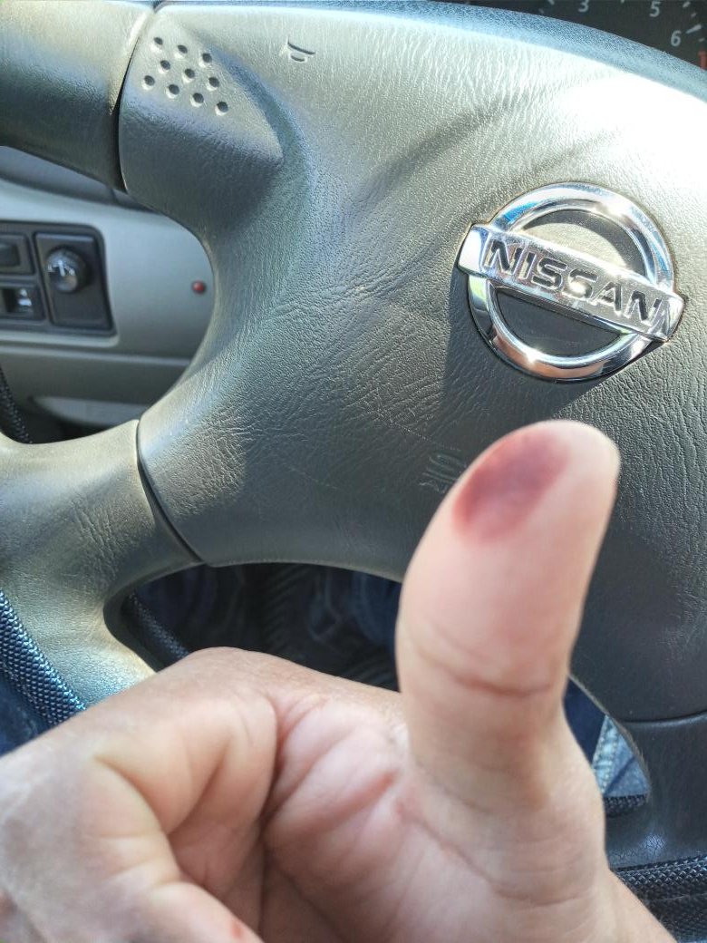 fex_san's tweet photo. Listo ya voté. https://t.co/wFQEfm3hkr