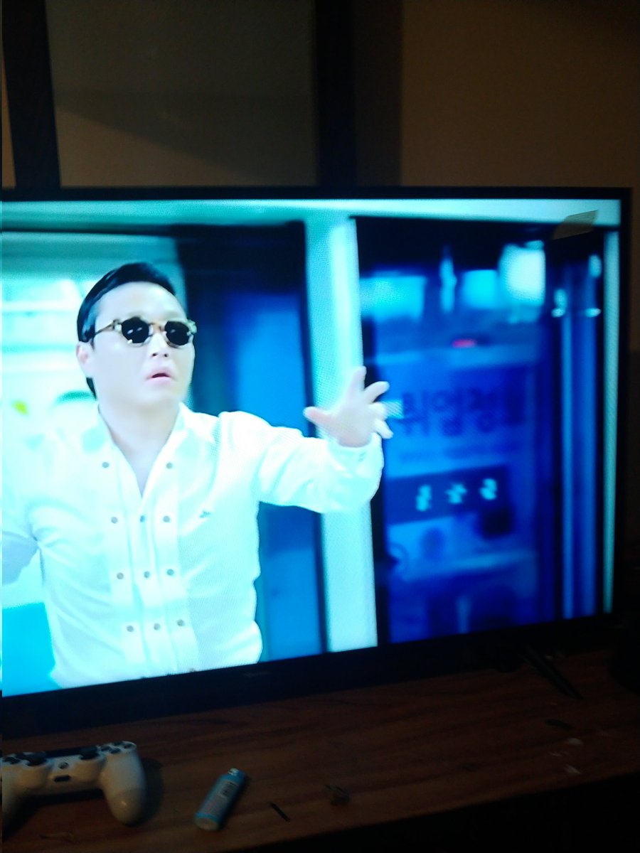 muggsmunny's tweet image. #KBop coming for you niggas 
@JoeBudden