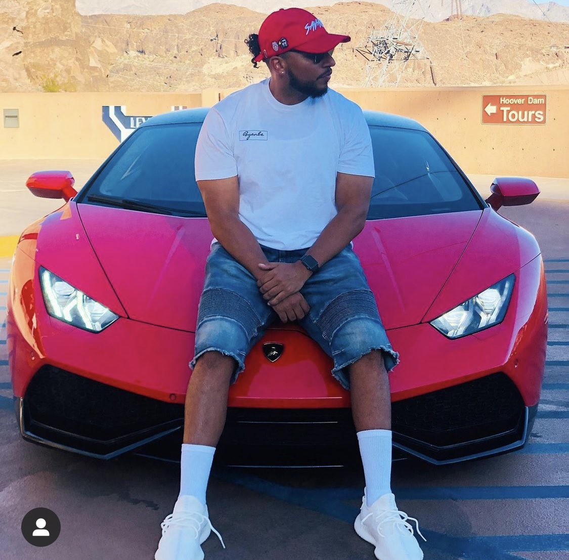 nextworldleader's tweet image. 🚀@JetLifeJoe 🚀 Gotta get him to bring his visuals from Vegas Vip to Twitter land. 🔥