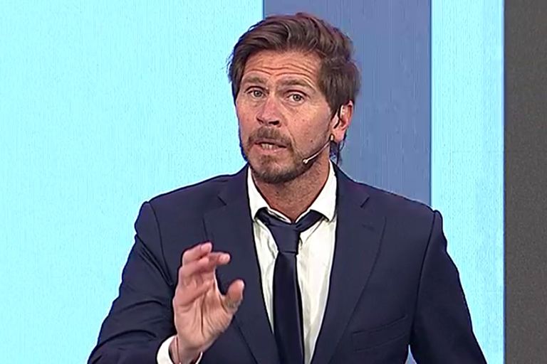 L34NR's tweet photo. Top 3 de periodistas deportivos argentinos más mala leche de la actualidad 

1) Martin Liberman

2) Gustavo López

3) El pollo Vignolo https://t.co/afXlAPDIr6