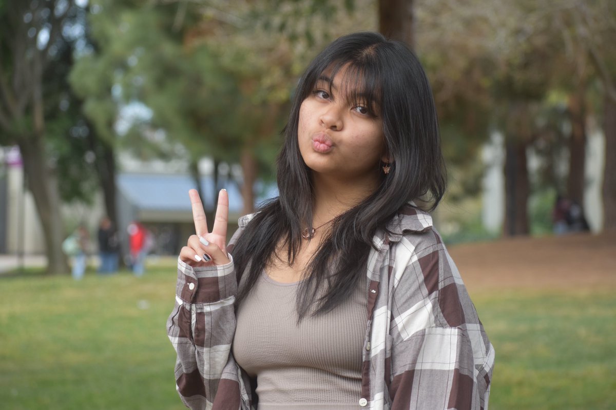 idanceco's tweet photo. Berleinne Mamuyac (she/her) - 2nd year idancer 
“i’m craving poke <3”
Come support Berleinne at  upcoming our Idance Concert! https://t.co/PfYARN9CpR