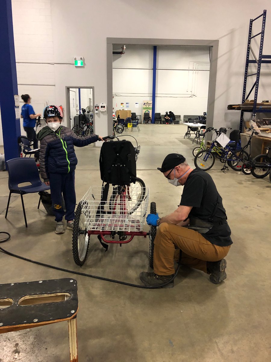 jfa12116's tweet photo. Just a boy getting his bike adapted to meet his needs (aka keep him on the bike and face from smashing into handlebars when he starts seizing) and an amazing volunteer making it happen. Thank you #youcanride2 #adaptivebiking #yegbike https://t.co/loiWhpUyYu