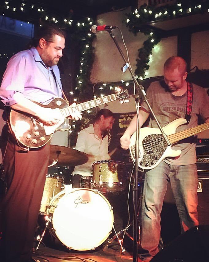 #tonight @JoelKrass #TheLegendarycastaways are back for <a href="/Molson_Canadian/">Molson Canadian</a> #bluessociety get ready for some great #americanblues from the #60s #70s <a href="/TOBluesSociety/">Toronto Blues Society</a> <a href="/seeblueslive/">CANADA ROCKS MEDIA</a> <a href="/ears2dground/">earstotheground.ca</a> <a href="/DanforthEonline/">Danforth East Online</a> <a href="/nowtoronto/">Now Toronto</a> <a href="/musiccityTO/">Toronto Music City</a> <a href="/TorontoMusic/">Toronto Music Scene</a> <a href="/DanforthAvenue/">#DanforthAvenue</a> <a href="/blogTO/">blogTO</a> #Toronto
