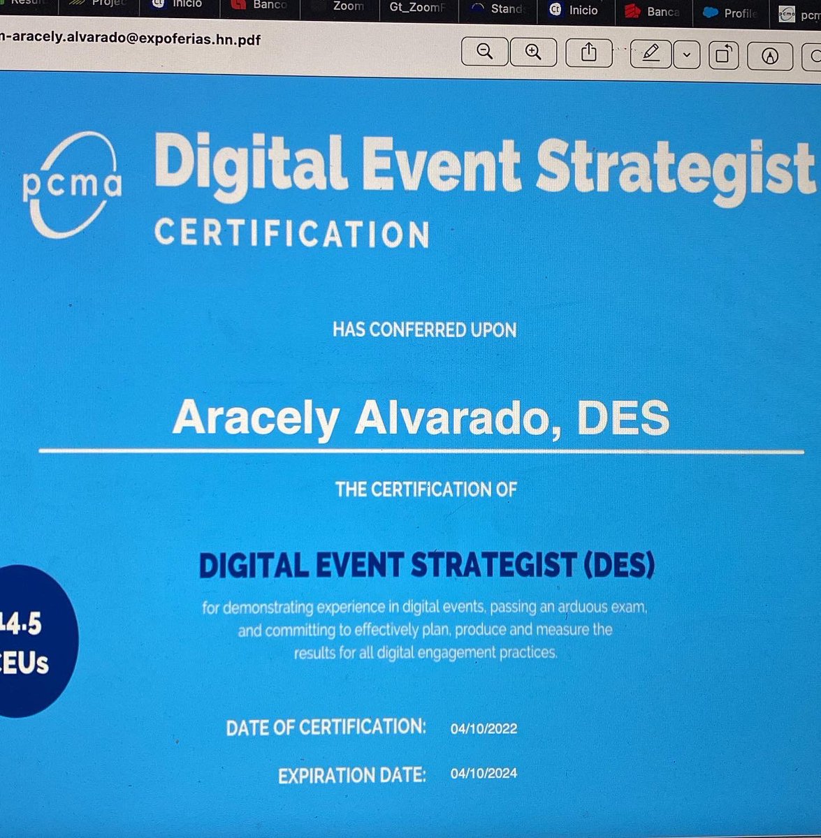 araalvaradohn's tweet photo. Finalizada mi certificación #digitaleventstrategist 🙌🥳 Es importante actualizar nuestros conocimientos, vale la pena las horas dedicadas para que nuestros clientes sientan respaldo al trabajar con profesionales capacitados🥳 @pcmahq @EventiaMeetings #DEScourse @ExpoferiasHN https://t.co/0qMptCZaww