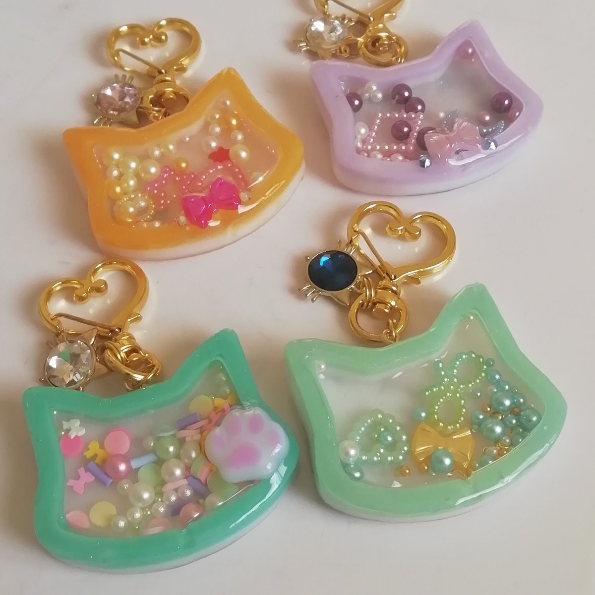 chuchu81239568's tweet photo. やっとできたシェイカーキーホルダー✨
#委託販売
#ArtWay
#見沼区南中丸
#ぬうあむ
#浦和区北浦和
#Futur
#中央区本町東
#fuwari
#郡山市
#whitecottonvillage
#レジン
#レジンアクセサリー
#レジン雑貨
#レジン好きな人と繋がりたい https://t.co/89SkbuAkH7