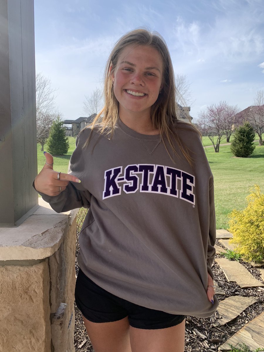 I am so excited and grateful to announce my verbal commitment to play soccer at Kansas State University!! I want to thank all my coaches, teammates, friends, and family for all their support!! Go cats💜<a href="/KStateSOC/">K-State Soccer</a> @fusz_academy_05 <a href="/RbhsGirlsoccer/">Rock Bridge Girls Soccer ⚽️</a> <a href="/CoachDibbini/">Mike Dibbini</a> <a href="/CoachTrentham/">Don Trentham</a>
