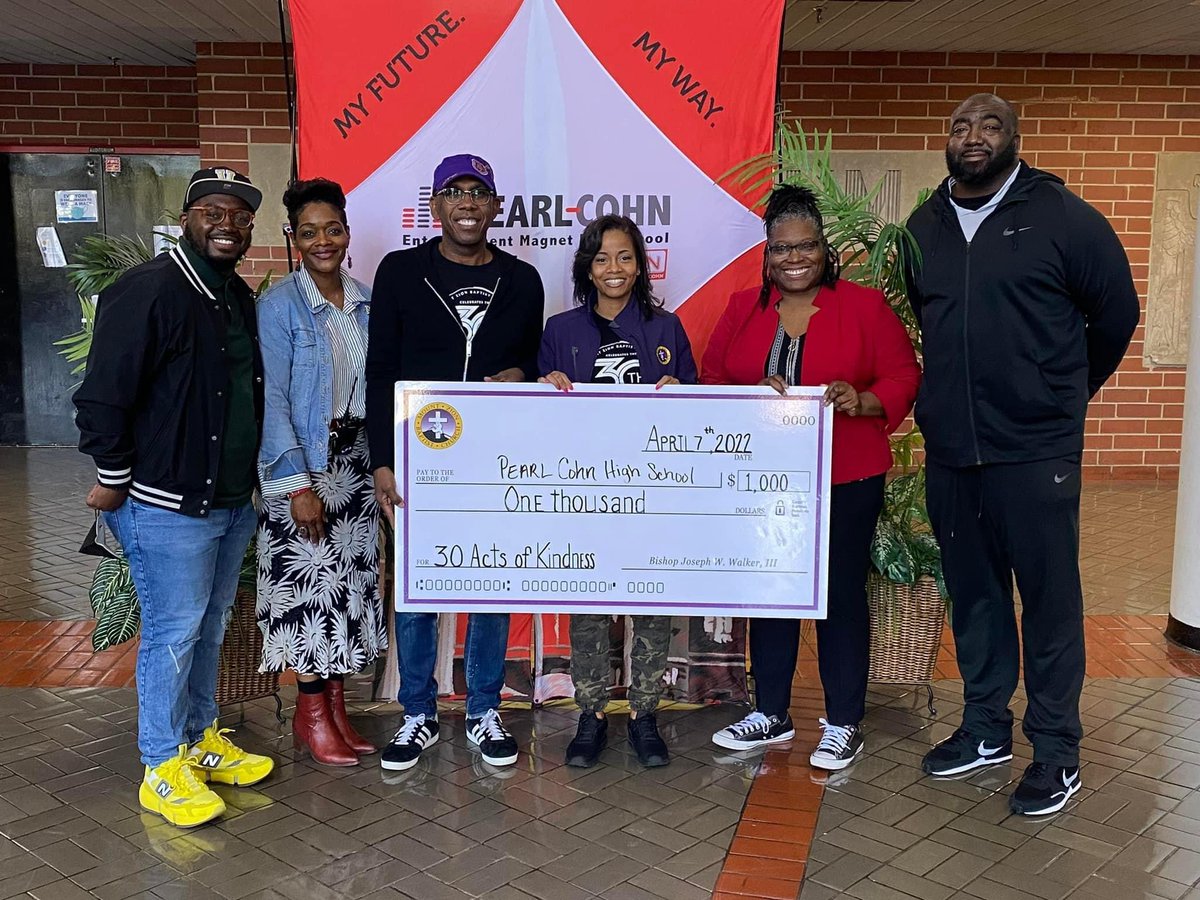 <a href="/PearlCohnHS/">Pearl-Cohn</a> we are grateful to <a href="/mtzionnashville/">Mount Zion Church</a> for their  #30ActsOfKindness ❤️💜🖤💛. Stay tuned to see how we give it forward - pouring into those who continuously pour into to students 👩🏽‍🎓👨🏽‍🎓<a href="/buggsforschools/">Christiane Buggs</a> <a href="/MiriamHarring14/">Miriam Harrington, Ed.D</a>