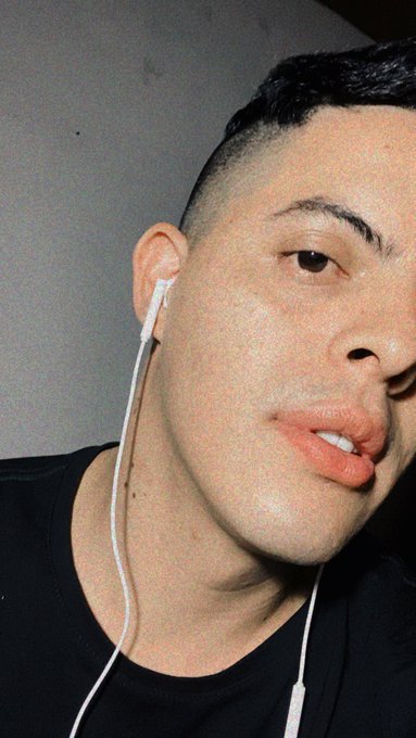 🐣 https://t.co/2iGX75hRRz<a href="/tag/spamdepezones"class="tags"><span>#spamdepezones</span></a>