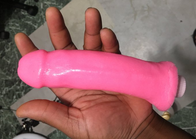 Cloned my Willy and debating if I should take the phrase “go fuck yourself” literally. Also pink was