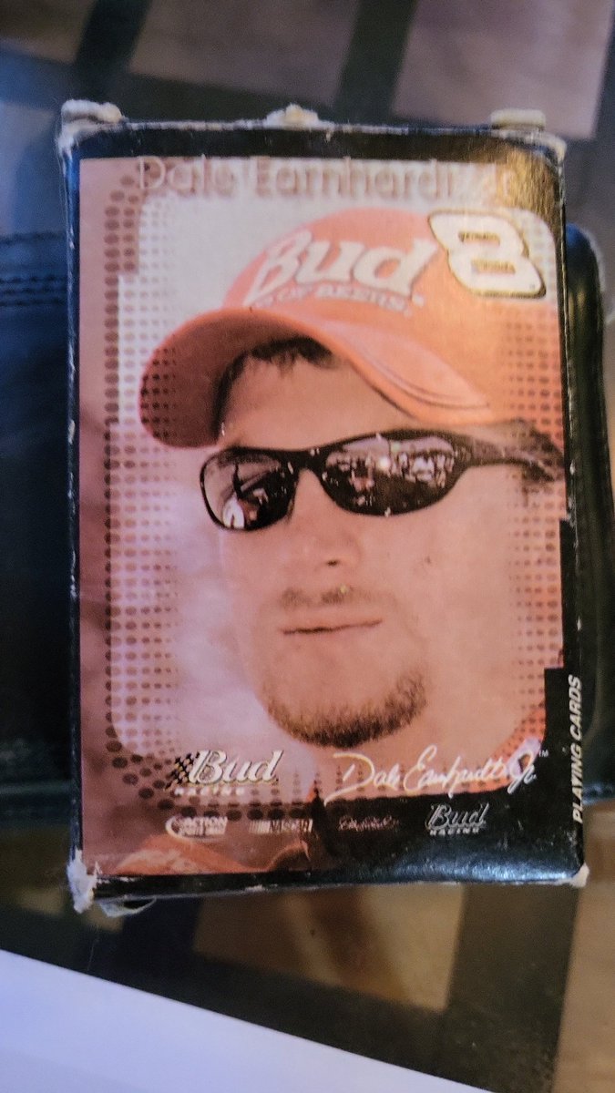 patricia88fan's tweet image. Playing old school tonight.  @DaleJr  #FullDeck