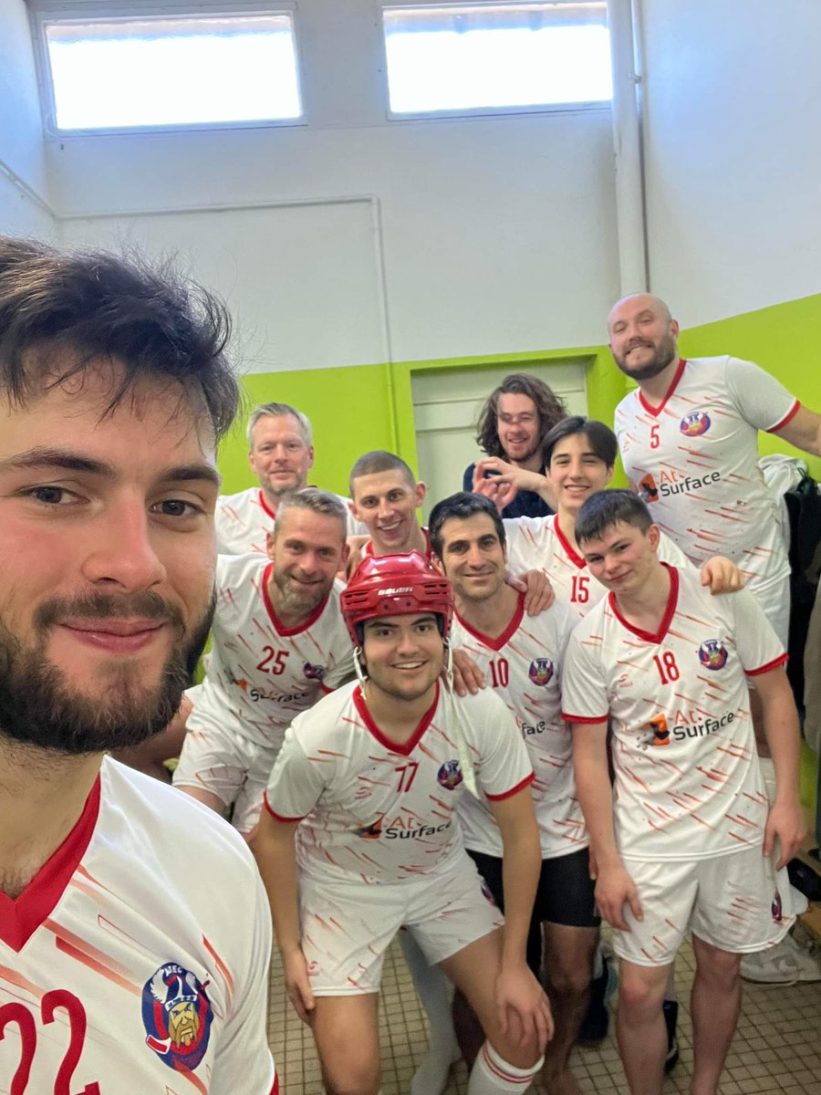 PlayDown N2 - Deux victoires 14-2 et 7-5 contre l'IFK Paris qui permettent aux 🔵 et 🔴 de renouveler leur bail en N2 l'année prochaine ✅✅

<a href="/David__COLIN/">David COLIN</a> <a href="/JPPavillon/">Pavillon</a> <a href="/lequip49/">L'Equip Sport & Entreprise</a> <a href="/RaveleauRene/">R. Raveleau</a> <a href="/villepontsdece/">Ville Ponts-de-Cé</a> <a href="/LaDalleAngevOFF/">La Dalle Angevine</a> <a href="/floorballFR/">France Floorball</a>