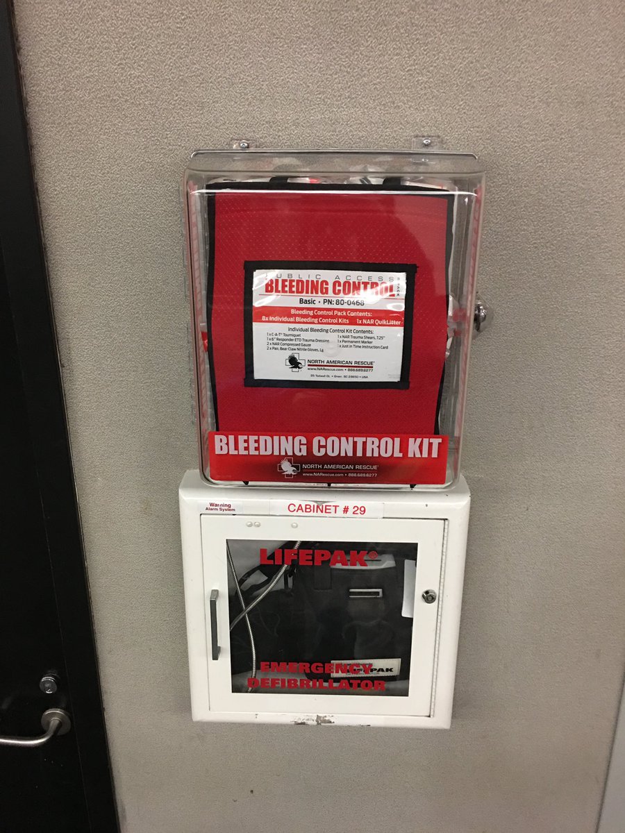 @DGlaucomflecken Maybe we can find a time to teach you #StopTheBleed. @acsSTOPTHEBLEED is the course to teach the lay public hemorrhage control for injured patients before help arrives. Anyone can learn to save a life, similar to CPR and AED use. You see where I’m going here?