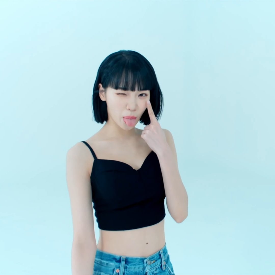 chaewon pics. (@chaewonpictures) on Twitter photo 