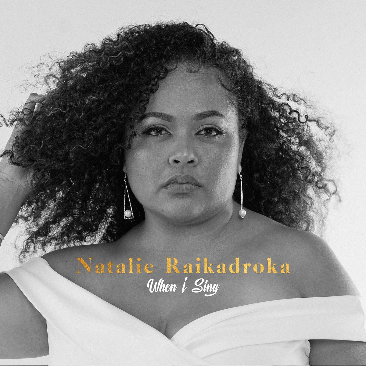 nat_rawfish's tweet photo. Your "uro" will not fill my pocket ... 
BUY MY ALBUM! Out on the 23rd of April. 
#copyright #ip #serenadefiji https://t.co/7PJ7bfURIb