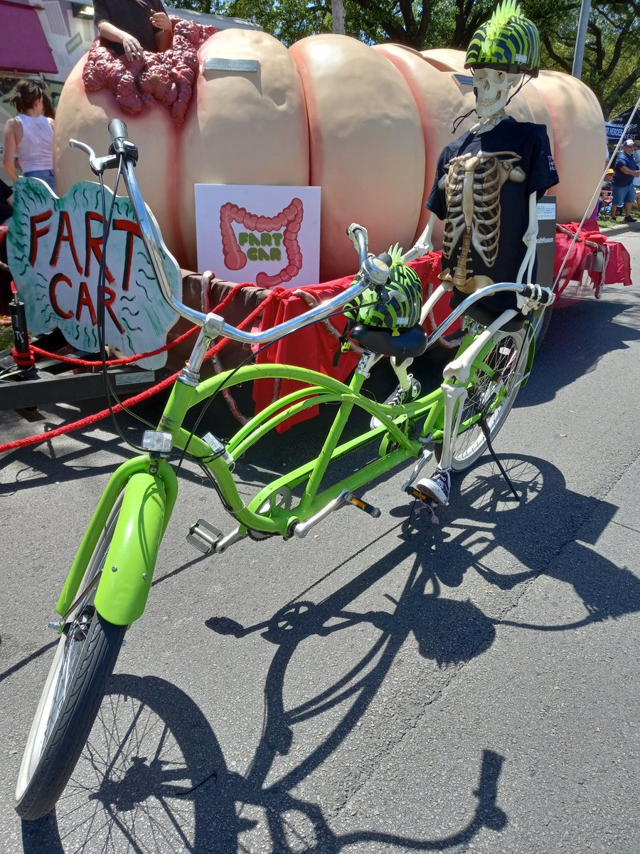 rgonza1970's tweet photo. Great Saturday with the Art Car Parade my bike family assisted escort support to all the cars. Wranglers is what we are called by the Art Car committee.  4th year running well be back next year. https://t.co/Ed1XYZZYiJ