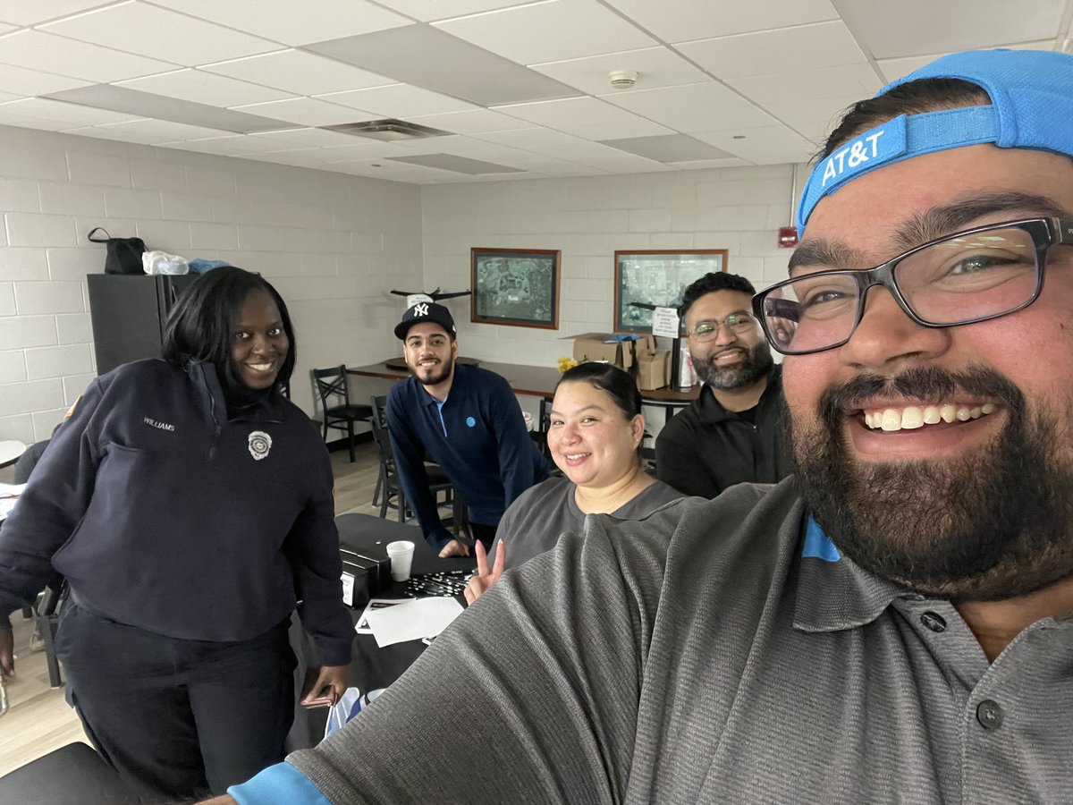 Marcus Espinal tweet media