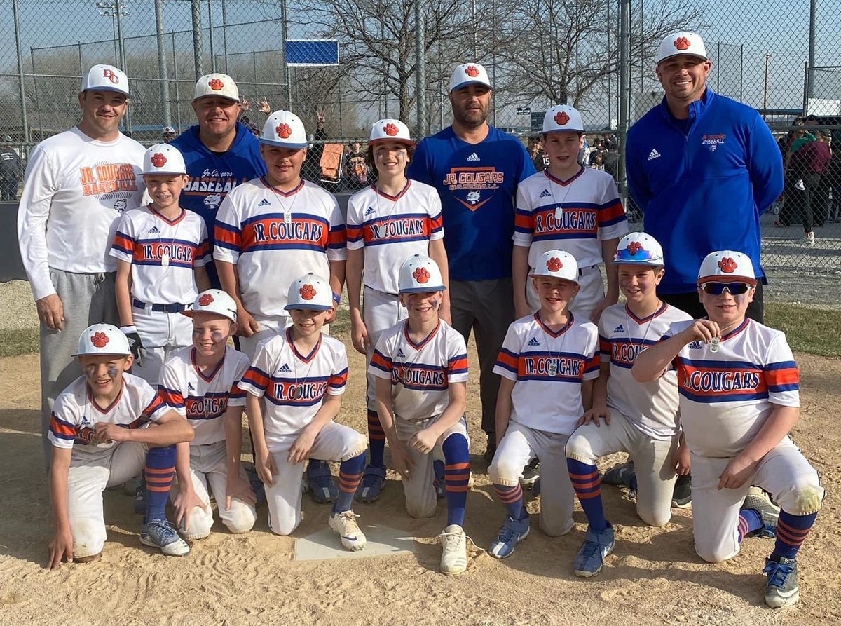 JrCougarsBBall's tweet photo. Congrats to the U11 Orange on their opening weekend tourney championship in the Council Bluffs Owls tourney. #duxesto https://t.co/0jzMANOBAU