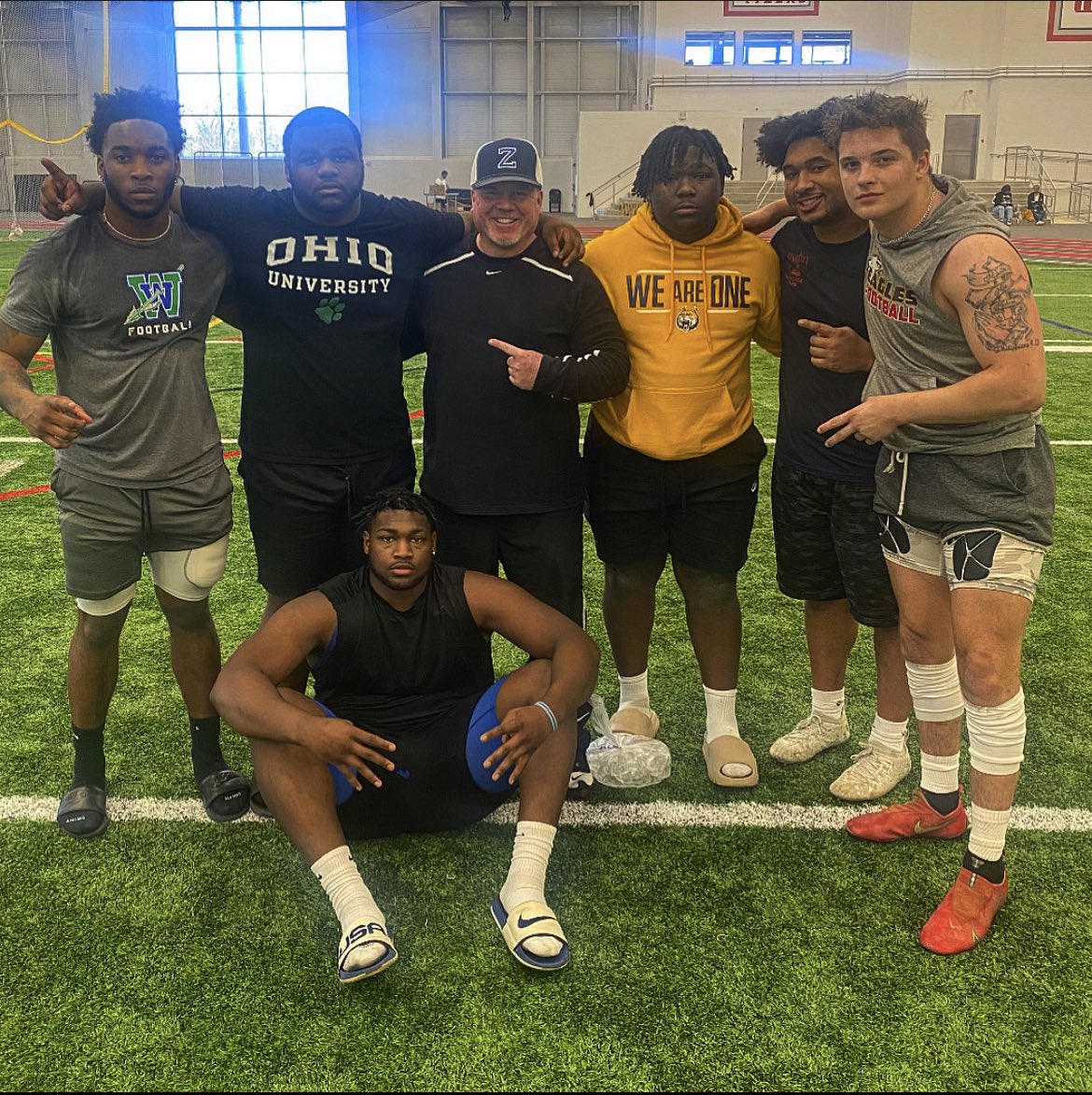 Had a great first practice for the North South game!! Super excited to play with these guys!

<a href="/CoachGrandstaff/">Chad Grandstaff</a> <a href="/Rob_B_Page/">Rob Page</a> <a href="/BWEagleFB/">Big Walnut Football</a>