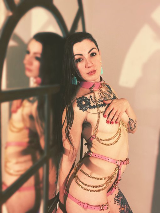 Have you given thanks and service yet today? Mommy needs to know. https://t.co/svebcEb2MQ