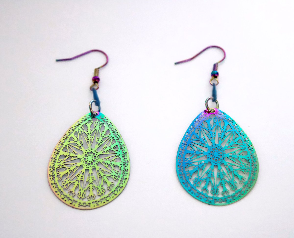 MayGreenAbgrall's tweet photo. Flower Basket & Star Mandala, all stainless steel, 360° Spinner Earrings
https://t.co/mbIsR63lnU
#jewelry #jewellery #jewelrylover #jewelrymaking #earringlove #earringmaker #earrings #fashion #360earrings #spinnerearrings #spinningearrings #Elite5 #OlivierAwards
#BLACKPINK https://t.co/RdbaLQJXCA