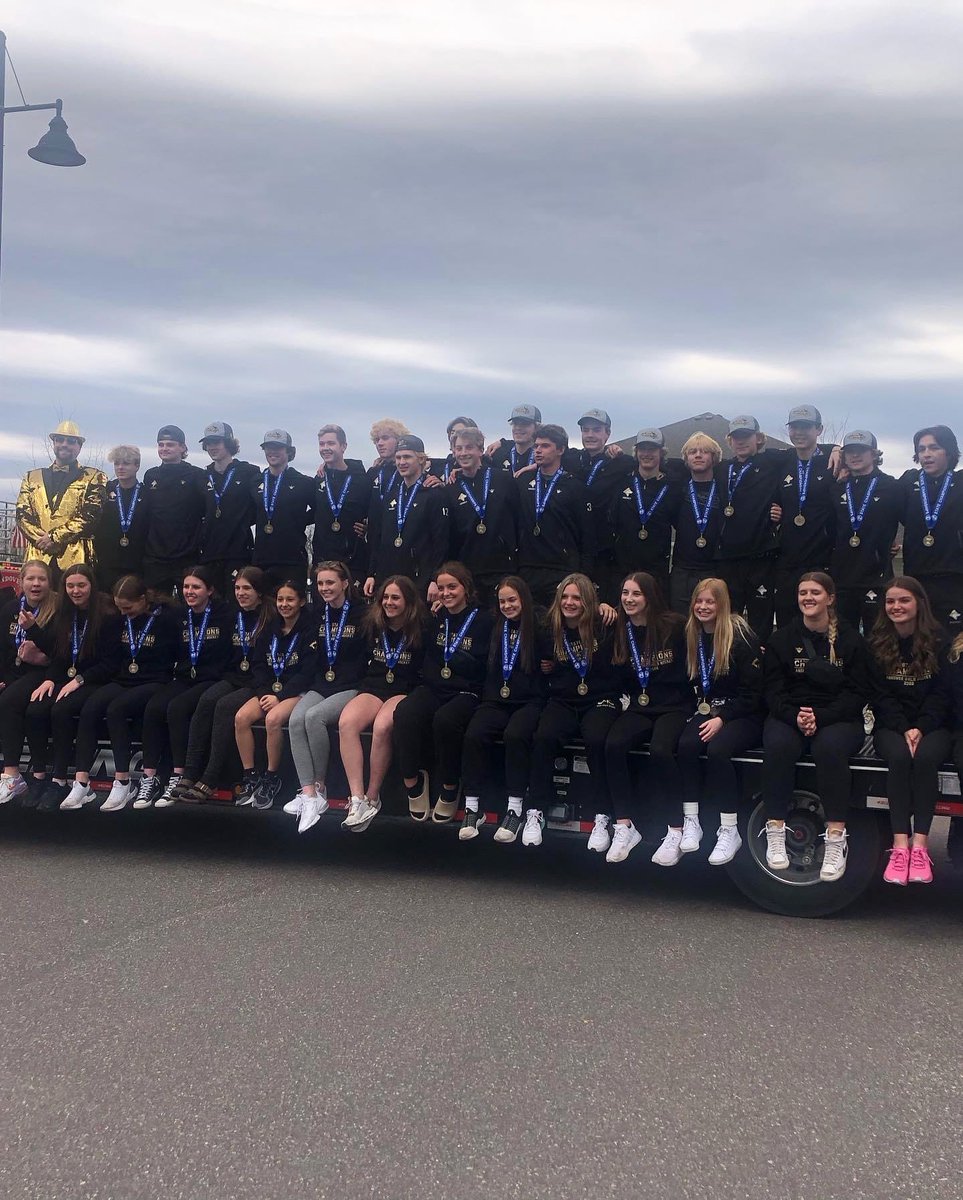 City of Champs 🏆 

<a href="/AHSGirlsHockey_/">Andover Girls Hockey</a>