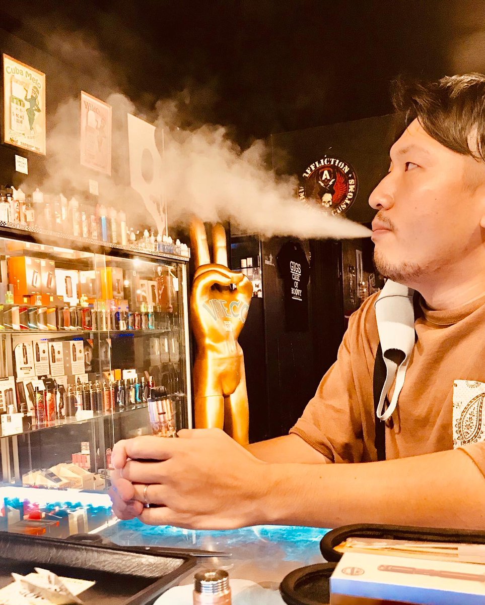 smokeride_gogo's tweet photo. MERLIN RDTA
洒落てる素敵っ!
早速ビルドして♪
ALOHAモヒートでJET〜‼️
楽しいひと時ですネ〜😁
美味しい笑顔最高です❤️
ありがとう御座いました😊
VAPE電子タバコC.C
越谷市大袋駅東口徒歩2分
048-971-9622
#vape #vapecc #vape好きな人と繋がりたい #rdta #augvape #innokin #aloha #livefast https://t.co/BKUmHV49T1