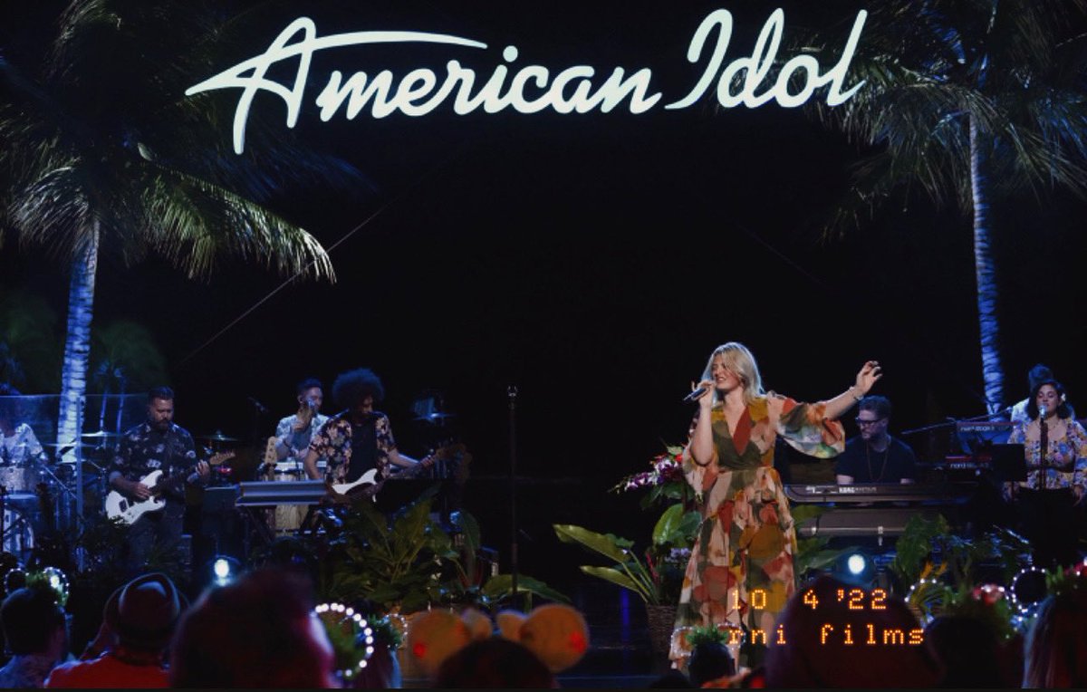 It's time to VOTE and TUNE IN to <a href="/AmericanIdol/">American Idol</a>! You only have until tomorrow at 3am PST / 6am EST to vote so do it RIGHT NOW! #AmericanIdol 
Go to americanidol.com/vote⁣⁣⁣⁣⁣⁣⁣⁣⁣⁣⁣ 
In the American Idol App ⁣⁣⁣⁣⁣⁣⁣⁣⁣⁣⁣ 
Text (8) to 21523⁣⁣⁣⁣⁣⁣⁣⁣⁣