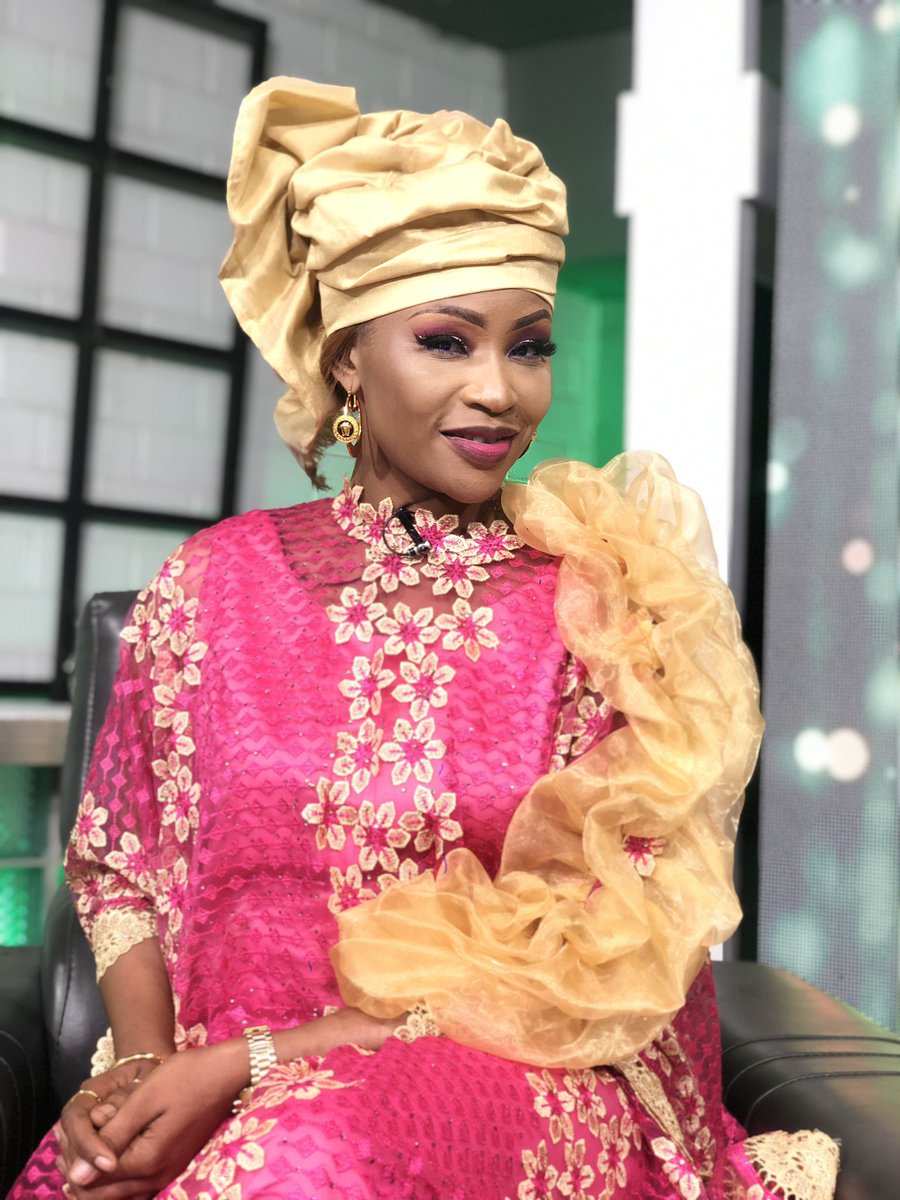 2stvsenegal's tweet image. ✨VOTRE ÉMISSION PRÉFÉRÉE #ENCOREPLUS EST EN DIRECT ET À L’INSTANT SUR TOUTES NOS PLATEFORMES‼️
📌VOUS POUVEZ INTERAGIR EN DIRECT ET À L’INSTANT ‼️