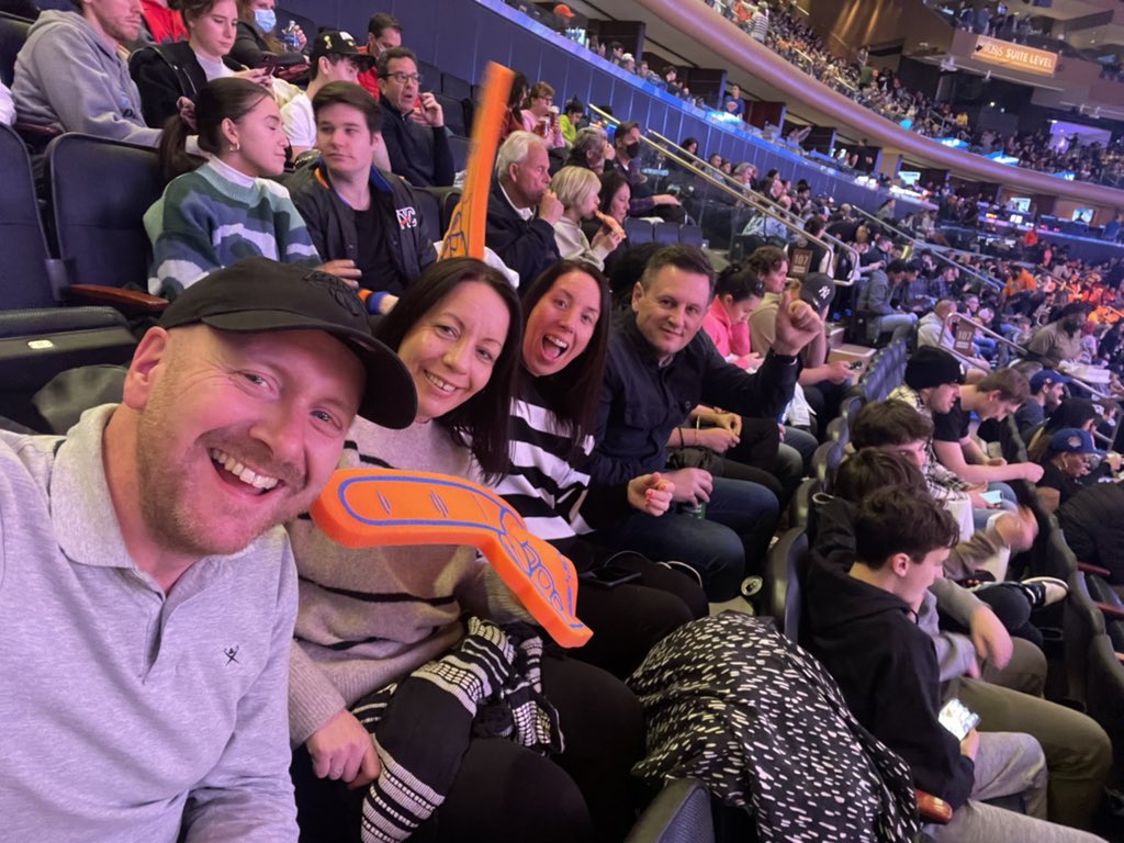 davidcrawford's tweet photo. #msg #Knicks https://t.co/HoNFR6LKR8