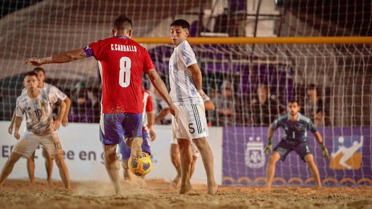 lospynandipy's tweet photo. #APFFútbolPlaya 🇵🇾
⌛️ Resultado Final:
@Argentina 🇦🇷 2 (6) - 2 (5) 🇵🇾 @lospynandipy
⚽️🇵🇾:
⚽ Milciades Medina (x2)
#OrgulloPynandi
#LigaEvoluciónFP
📸@LigaEvolucion https://t.co/ucTymBt71F
