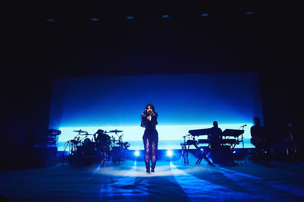 smthrowbacks's tweet photo. #NeverBeTheSameTour VANCOUVER!!! ๐๐ฎ๐๐ฎ๐ฅ @rahulb91
@Camila_Cabello via Instagram 4 years ago today! https://t.co/o6XRXCVWzb