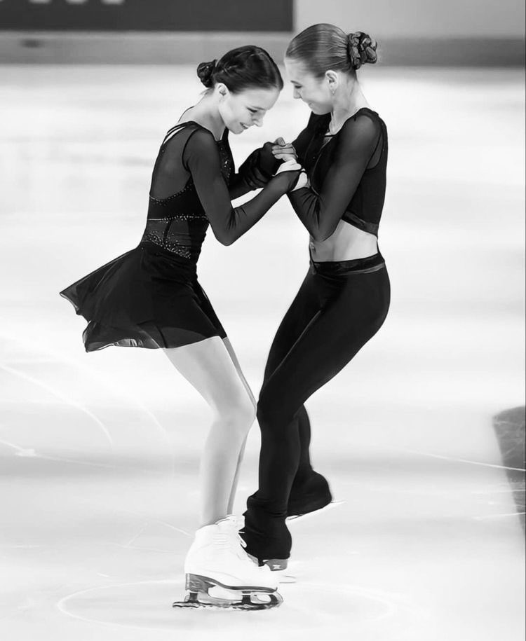 pr_natalie's tweet photo. «Нас просто меняют местами
Таков закон сансары» https://t.co/IHlLBzQR2s
