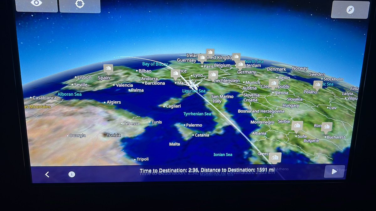 SydneyThecmo's tweet photo. What a long flight! 2 hours 35 left to get back home, this time i tried to take a sleeping pill but obviously it didn’t worked! But i feel amazingly good … i had close to 6 glasses of wine :)
#sleepingpillsucks #wineisgood #byebyemiami #onmywayhome https://t.co/PzsrLURifY