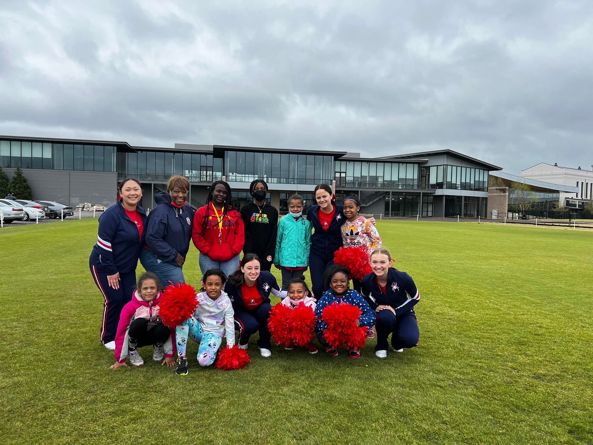 RichmondPAL's tweet photo. Photos from our 2022 Spring Camp, Biddyball, and Football/Cheerleading training camp!
Thank you to the Washington Commanders football team for letting us use their training facility, the University Richmond cheer squad, &amp; football team for leading us in camp! https://t.co/ieJzRty6LQ