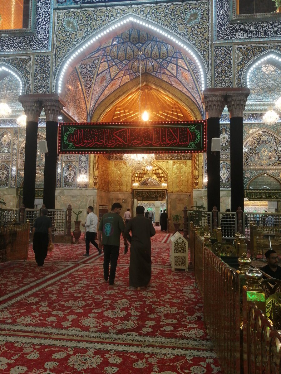 وقت السحر من الحرم الحسيني الشريف
اللهم ارزق كل مشتاق
#ياحسين
