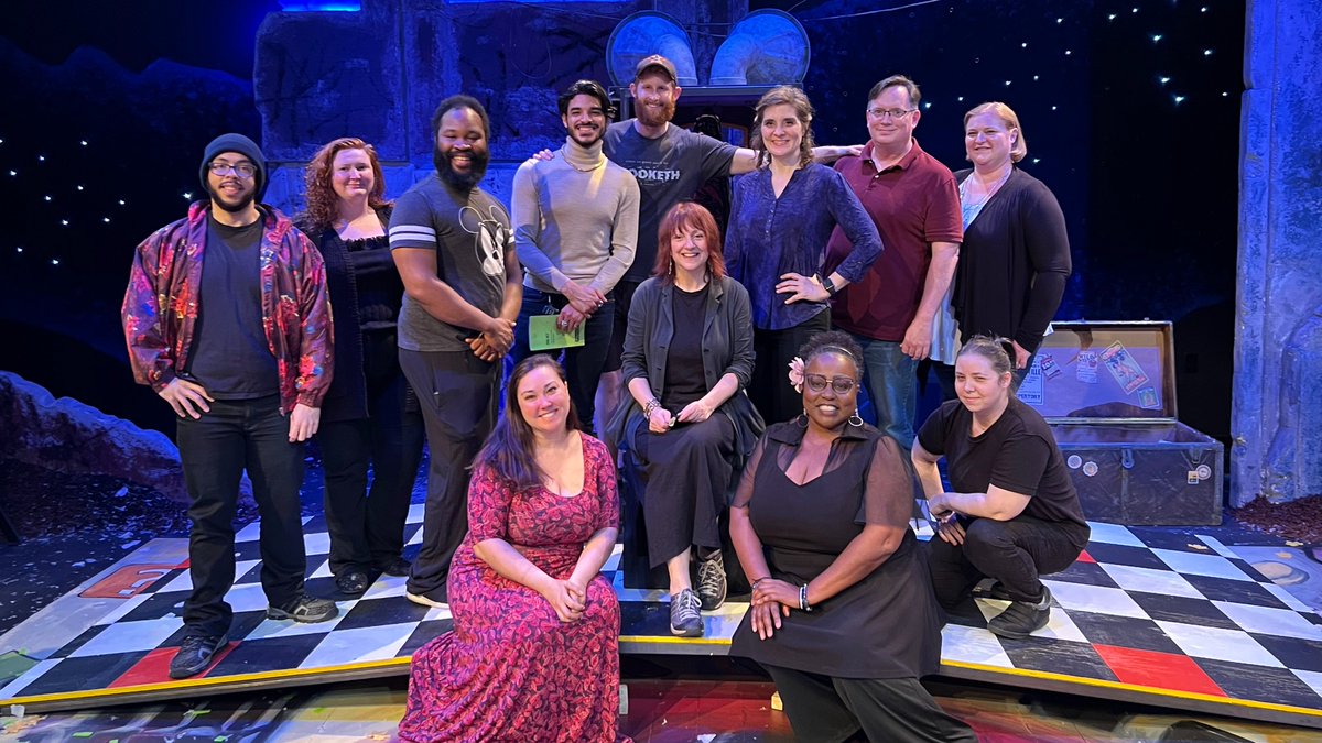 msthouston's tweet photo. We were so fortunate to have DOG ACT playwright @lizduffyadams with us at the performance AND for our #PartoftheArtMST post-show discussion. Liz, thank you for your brilliant mind & wonderful heart. #MST46 @aruthven @Nathan_L_Wilson @chaneymoore474 @RiceOwlTamara @Afsaneh1365 https://t.co/Y7nlWbnTXv