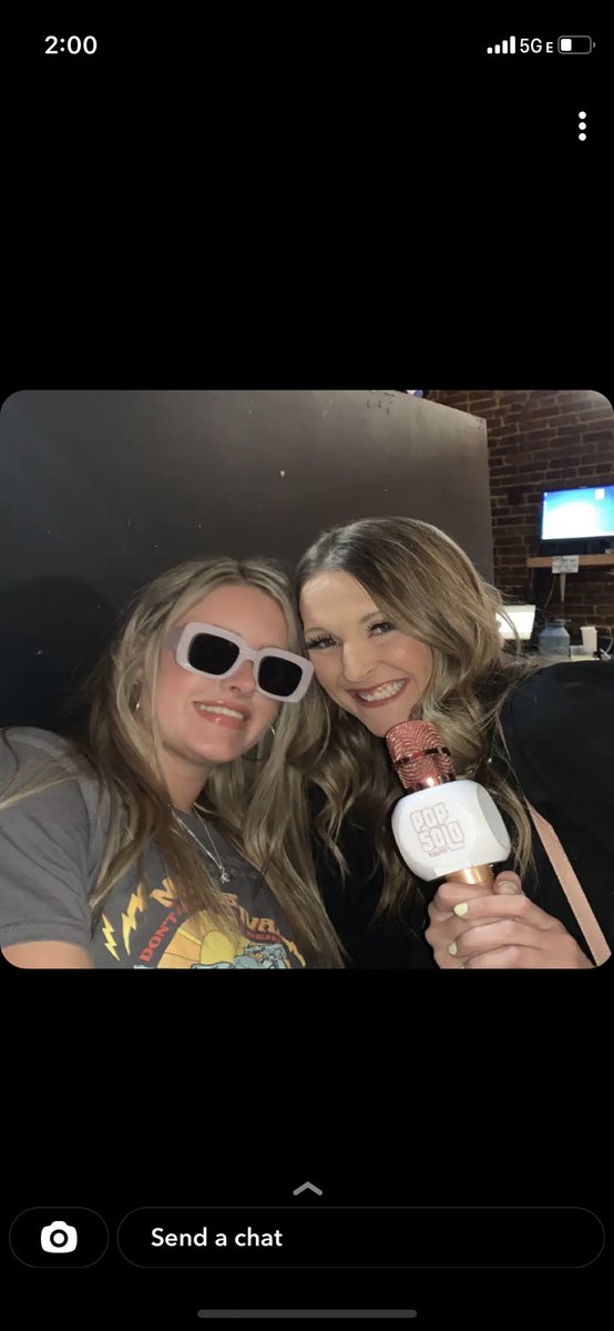 12_HOOD's tweet photo. Thatβs my best friend. She a real bad bitch. @kalleplunk #cigsinthecity #cigsoutside https://t.co/wHJF1wkZzI