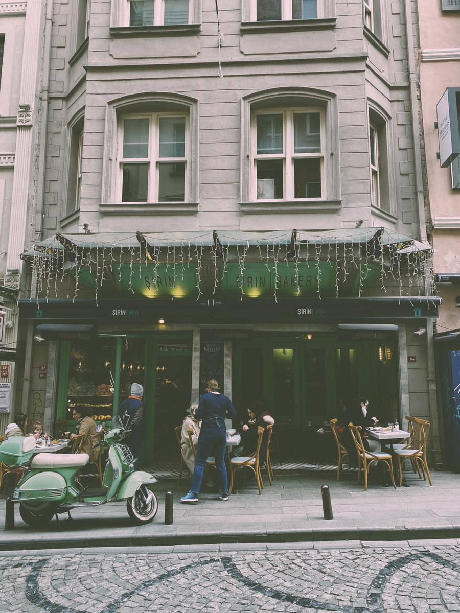 zeynistanbul's tweet photo. @leaglare • fotoğrafların da r u h u var. . https://t.co/d7FOfaQ0Iq