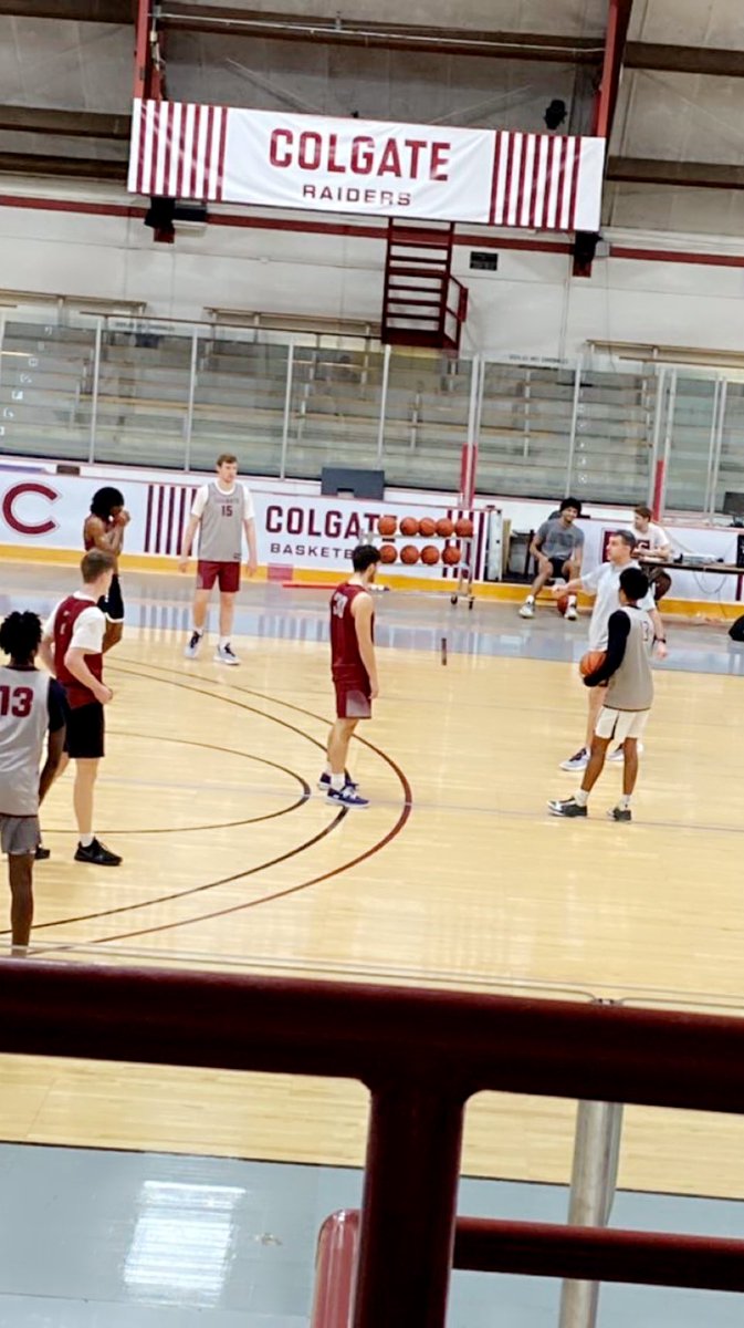 Thank you to the Coaching staff at Colgate University for a great unofficial visit &amp; workout on Thursday. Learned so much🖤➕