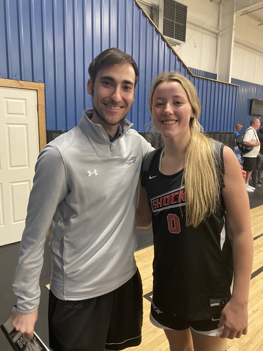 Penni Burns tweet media