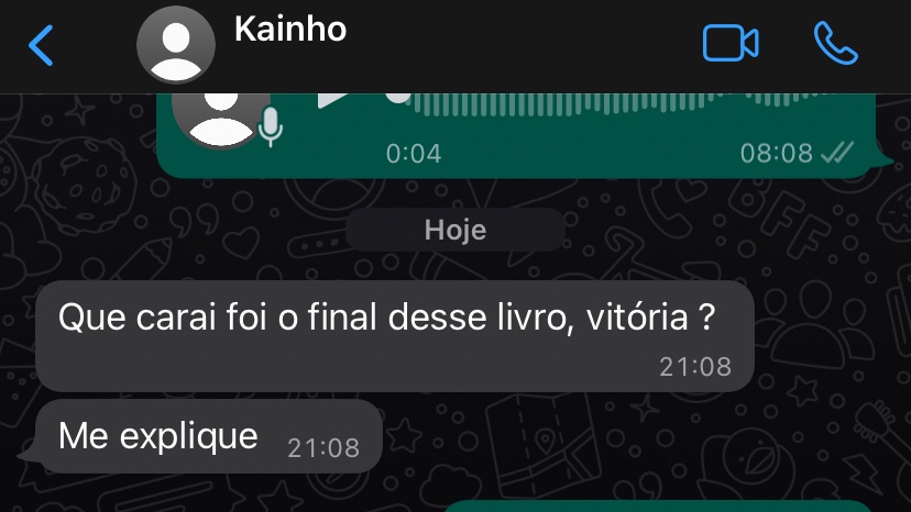 vxsimony's tweet photo. sobre emprestar livros pro Kaio: https://t.co/kusWE8uDyM