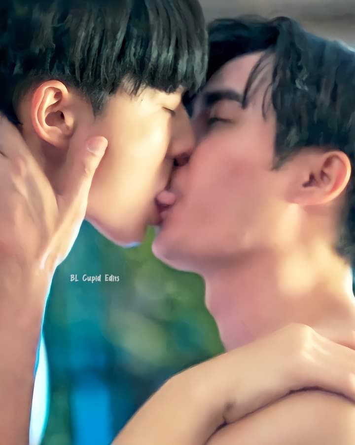 yang_jungwon17's tweet photo. Tongue Mukbang in a BL Series.😮🔥😍
~~~~~~
OMG! They are literally Sucking and Eating each others Tongue, Zee and Nunew did great doing this scene. What an amazing Actors.😲🔥

#ThaiBLActors #ThaiHotGuys #ZeePruk #NunewChawarin #ZeeNunew #CutiePieEp8 #BLCupid
📷: mandee channel https://t.co/f5NLVu57DQ