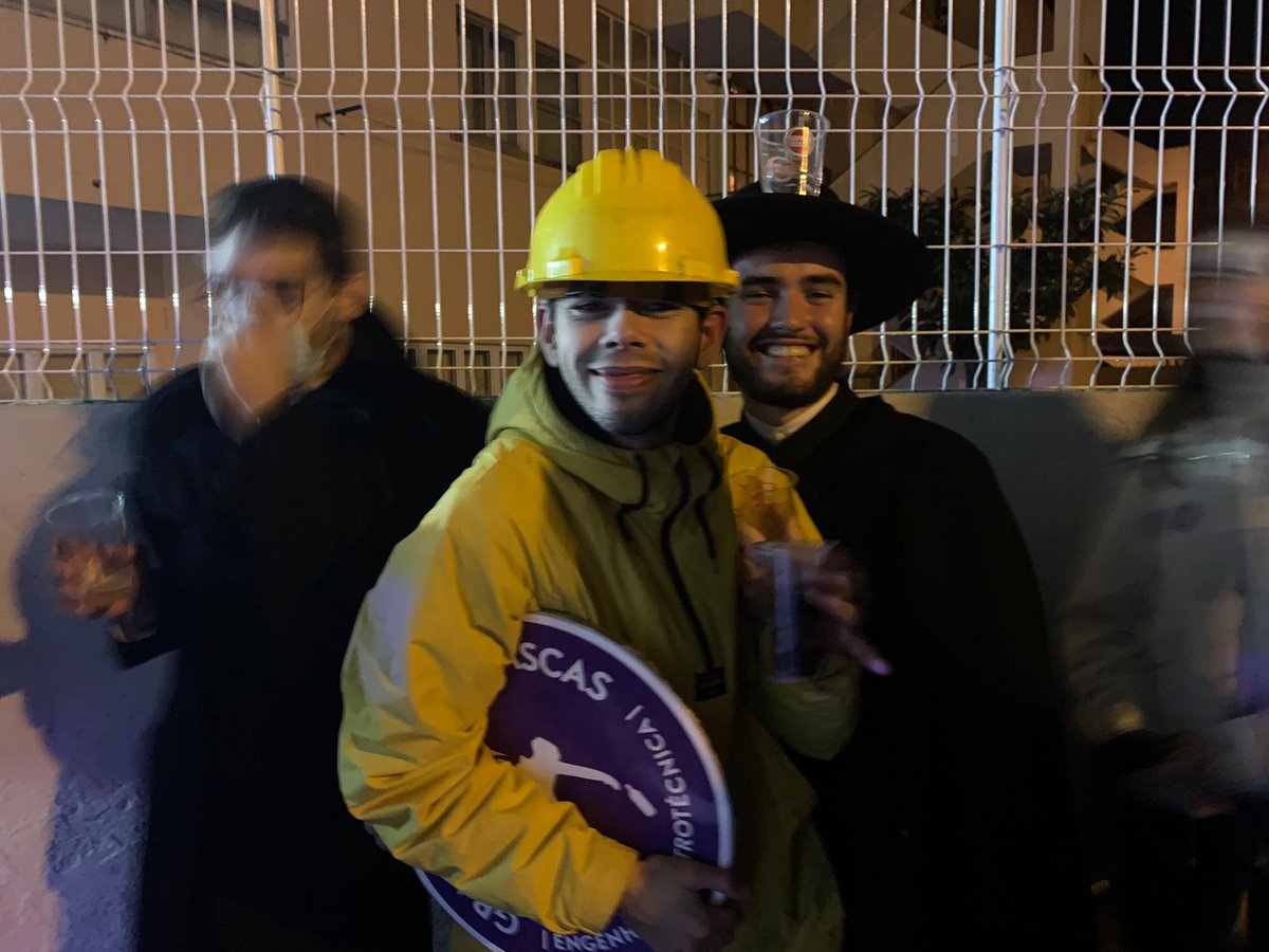 sebadje's tweet photo. Bi-campeão de shots à eletro 🏅🏅 https://t.co/bI8B0mU8dz