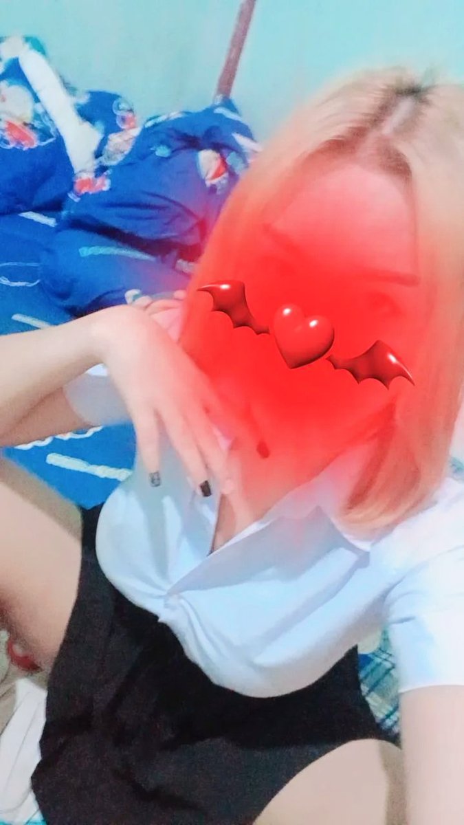 Honmlu_ox's tweet photo. น้องเหมยอยากโดนคาชุดนักเรียนจัง🥵🔥 #นัดเย็ดกาญจนบุรี  #นัดเย็ดพนมทวน https://t.co/4nn3fzKQTl