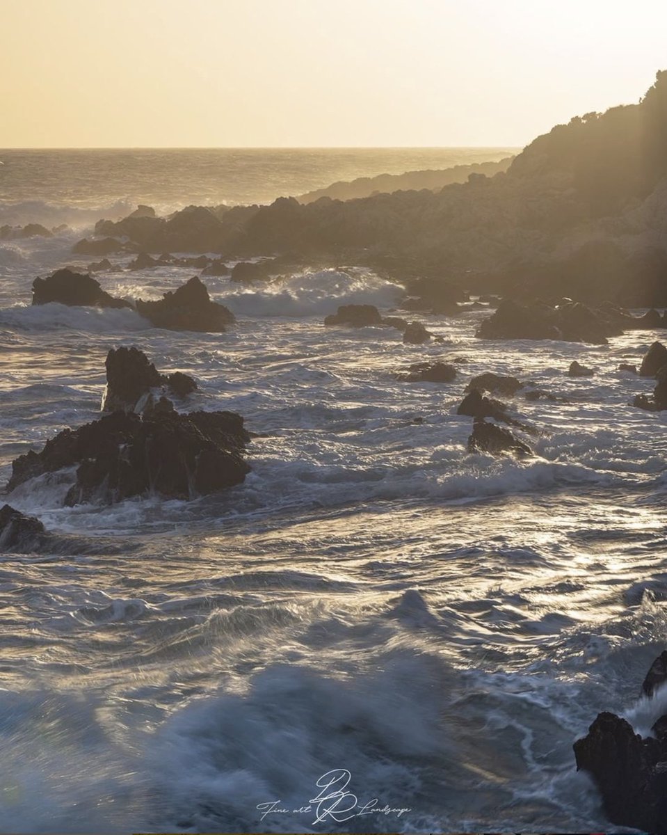 Cari amici di igerslazio, le giornate iniziano ad allungarsi e la voglia di mare è dietro l’angolo. Fra le destinazioni da tenere a mente, senza dubbio la bellissima San Felice Circeo.
📸<a href="/rivetto/">Enrico Rivetto</a>
 #igerslazio #weareigersit