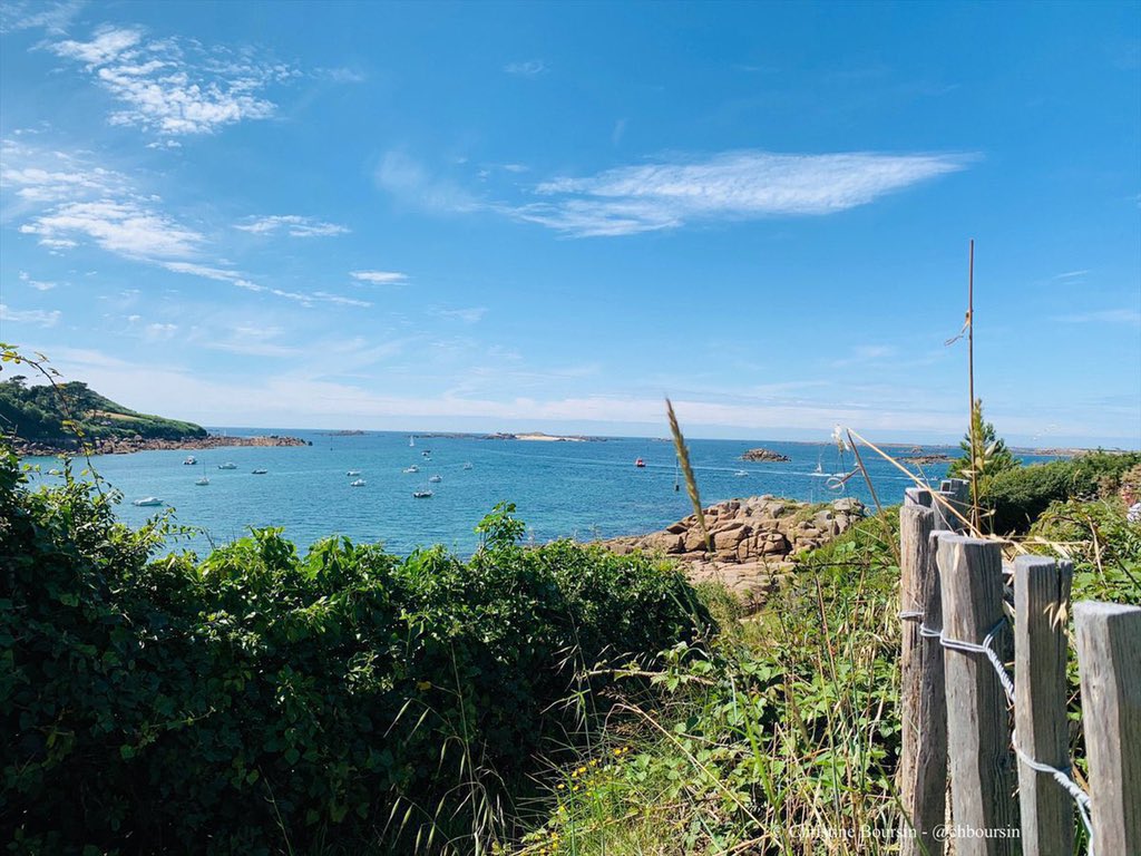 #Bretagne Un grand bol d’air iodé à partager à Trebeurden 💖💝💗 #MondayMotivation